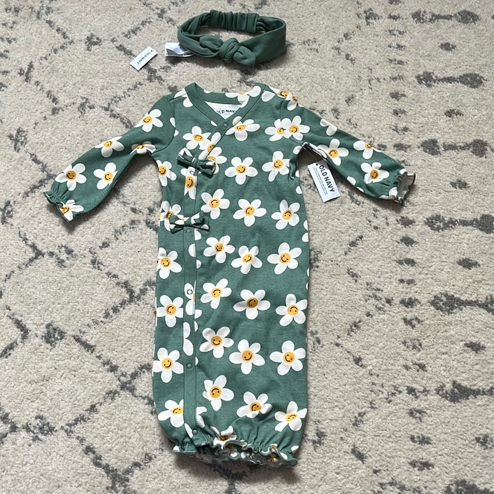 Old Navy Sleeper Gown
